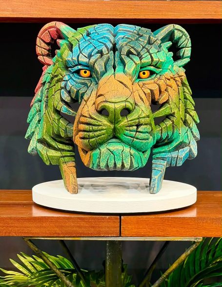 Tiger Bust - Jungle Hunter Limited Edition